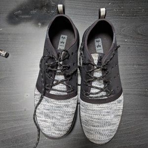 Under Armour Charged 24/7 Low